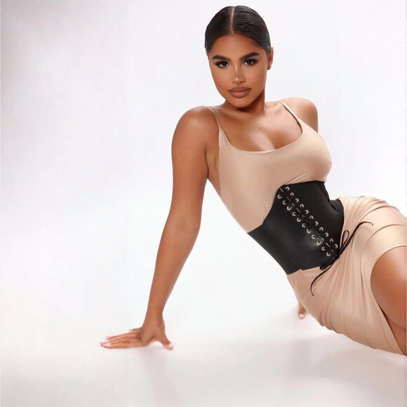 Fashion Nova ✦ Black Corset Stretch Belt ✦ Lace-Up Waist Cincher OS NWT - Picture 4 of 6